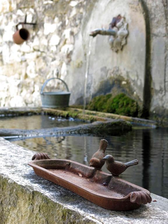 Le Mas De La Fontaine Bed and Breakfast Le Pegue Εξωτερικό φωτογραφία